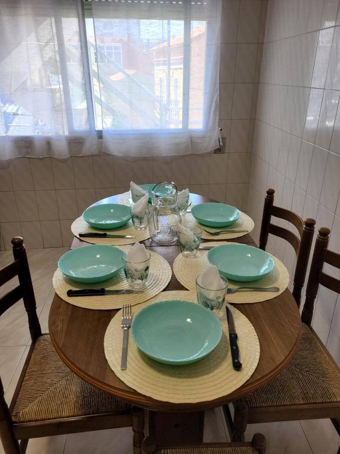 Piso De 3 Habitaciones En Centro De Mino Esterno foto