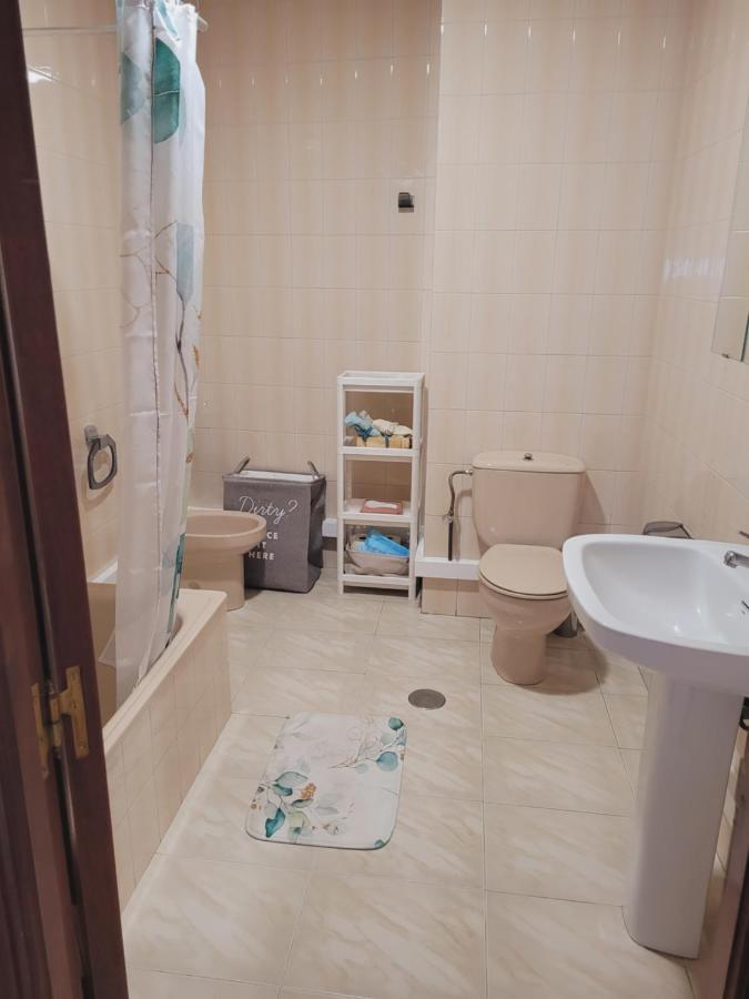 Piso De 3 Habitaciones En Centro De Mino Esterno foto